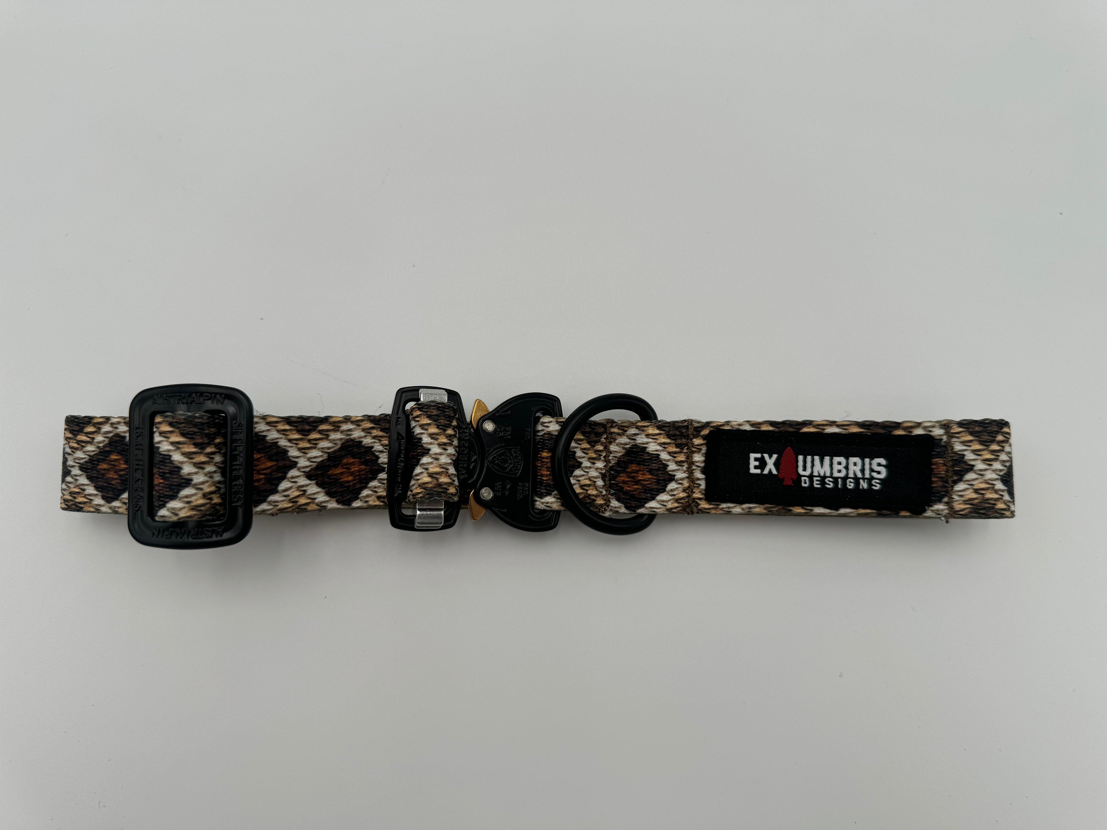 Cobra Buckle Dog Collar - Lazy Paper Club