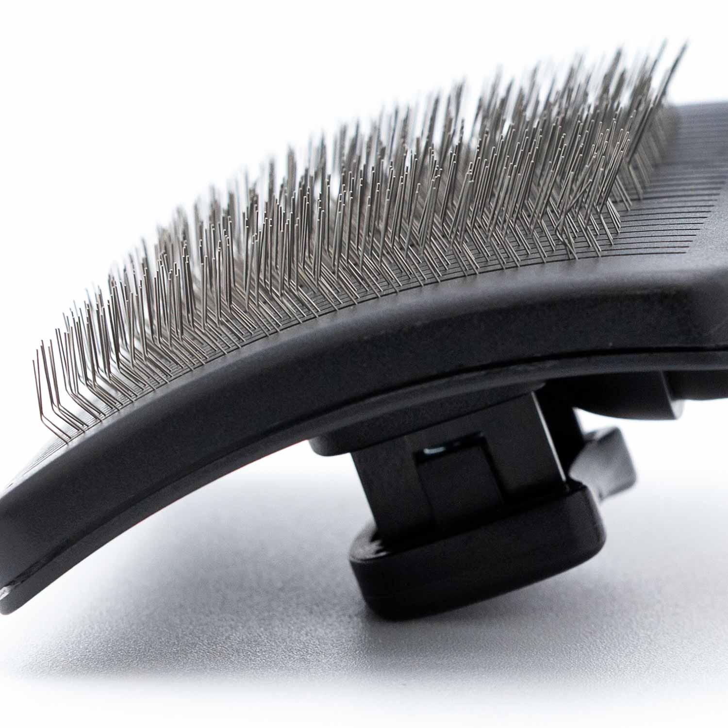 Jeffers Self-Cleaning Slicker Pet Grooming Brush Animal & Pet Supplies > Pet Grooming > Pet Combs & Brushes - Lazy Paper Club