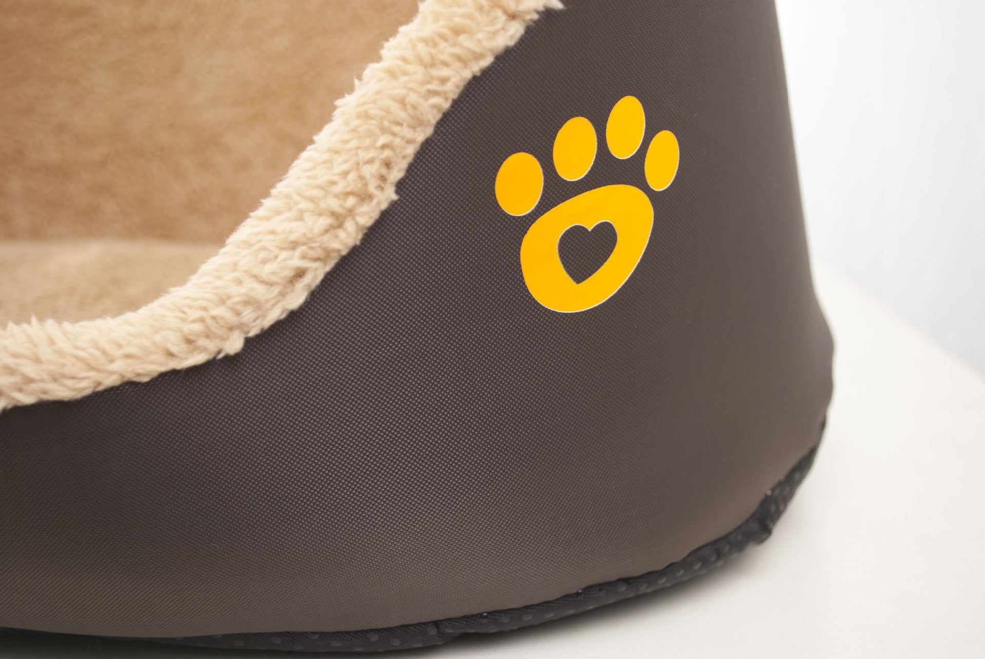 Soft Warm Wool Dog Bed Round Shape Pet Sofa 0 - Lazy Paper Club