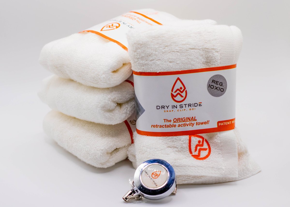 The Ultimate Retractable Towel Set Regular (10x10 inch) - Lazy Paper Club